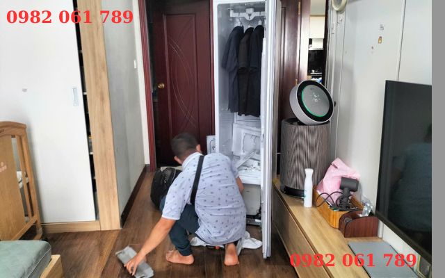 Sừa tủ chăm sóc quần áo thông minh LG 